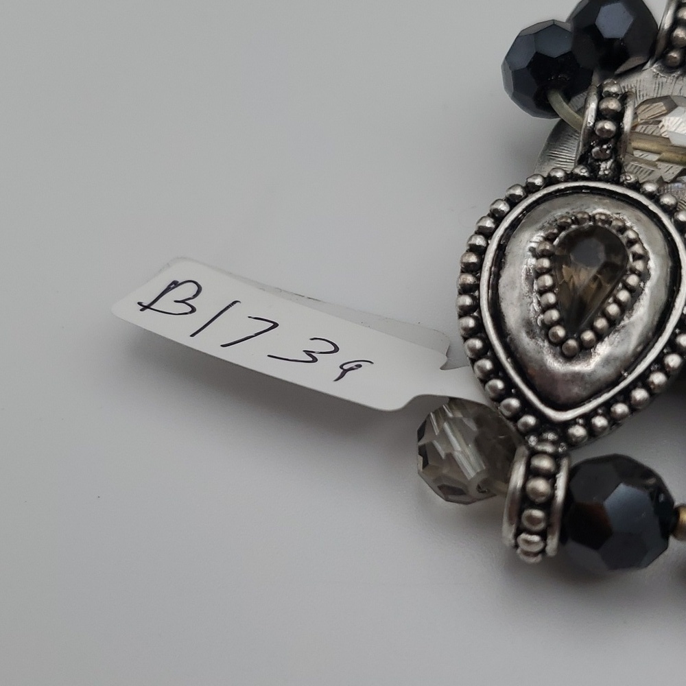 Teardrop essence vanity braceletā B1739 - Picture 3 of 5